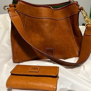 Dooney Bourke shoulder bag